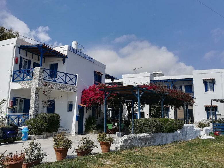 Aparthotel Dora's Studios And Apartments