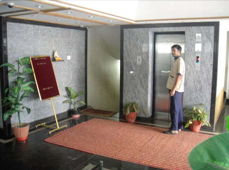 Hotel Chinna's Residency