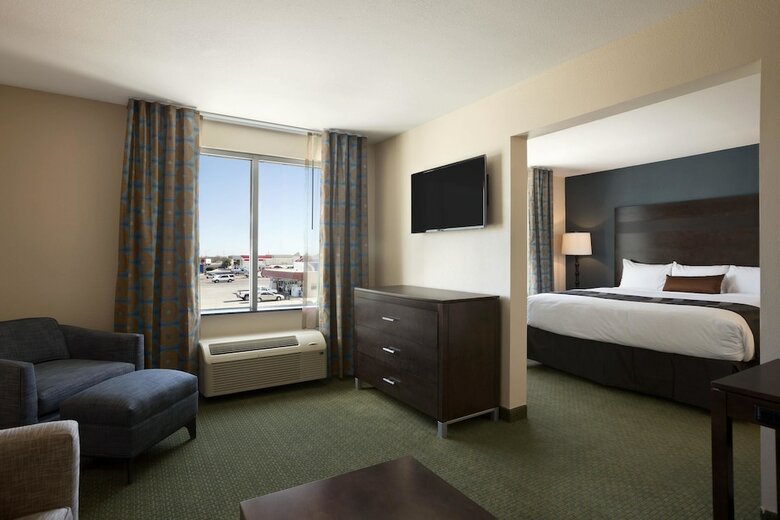 Hotel Wingate By Wyndham Seminole