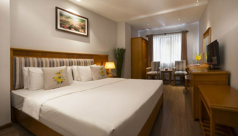 Cherry Hotel