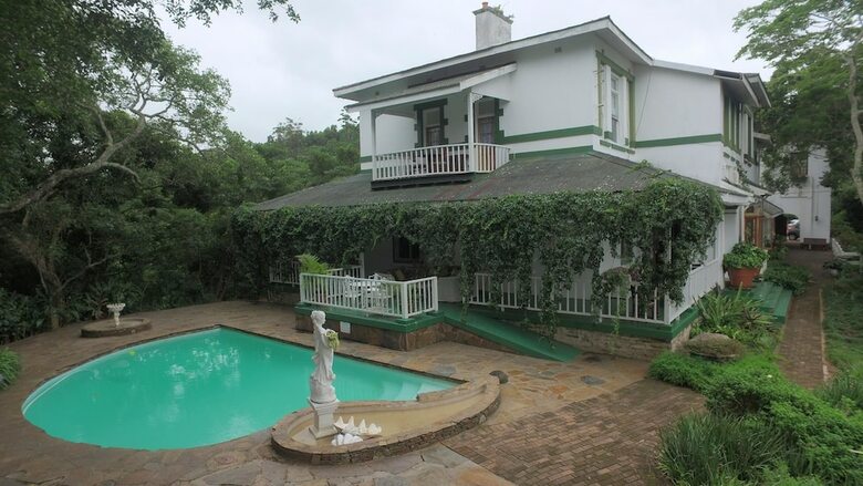 Bed & Breakfast Royston Hall Guesthouse