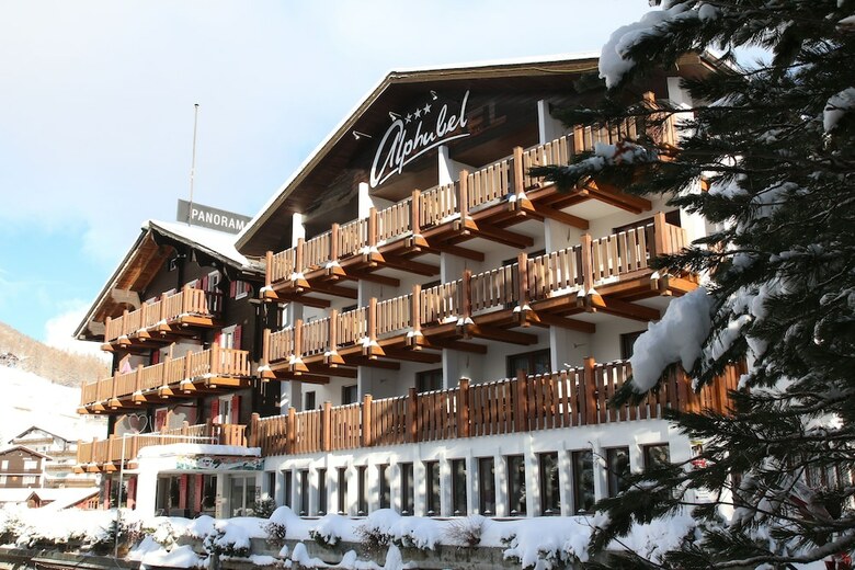 Swiss Family Hotel Alphubel