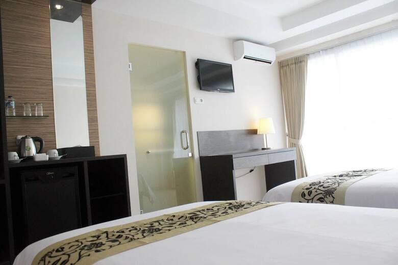 Losari Sunset Hotel