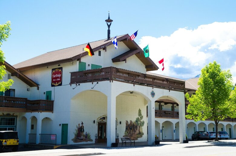 Hotel Fairbridge Inn & Suites