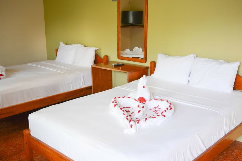 Hostal Hostel Backpackers La Fortuna