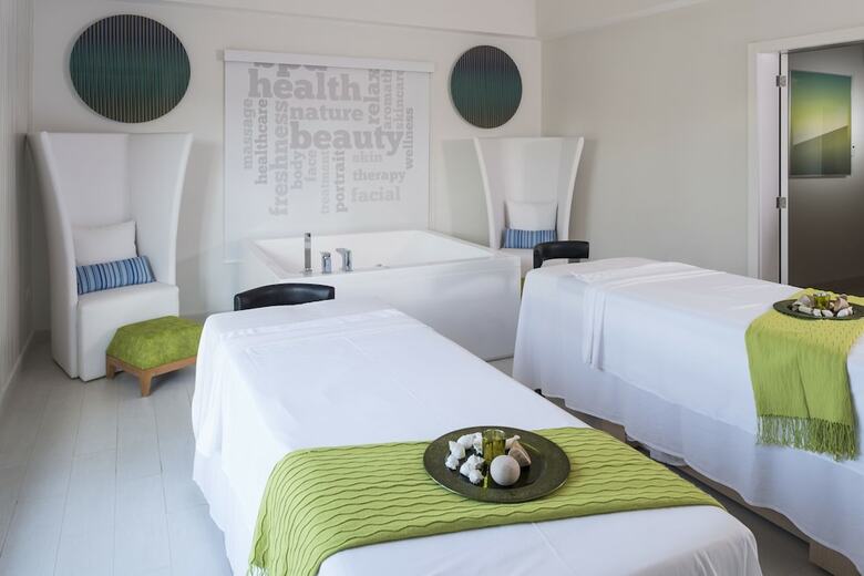 Hotel Royalton White Sands All Inclusive