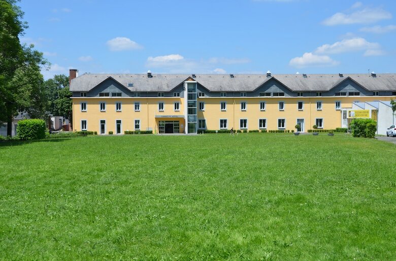 Hotel Carr� Py' H�tel