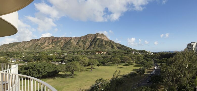 Hotel Lotus Honolulu At Diamond Head