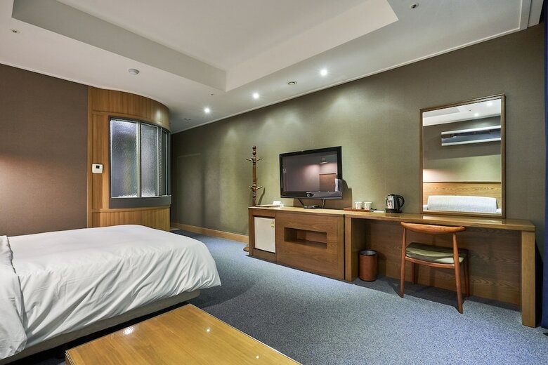 The Koryo Hotel