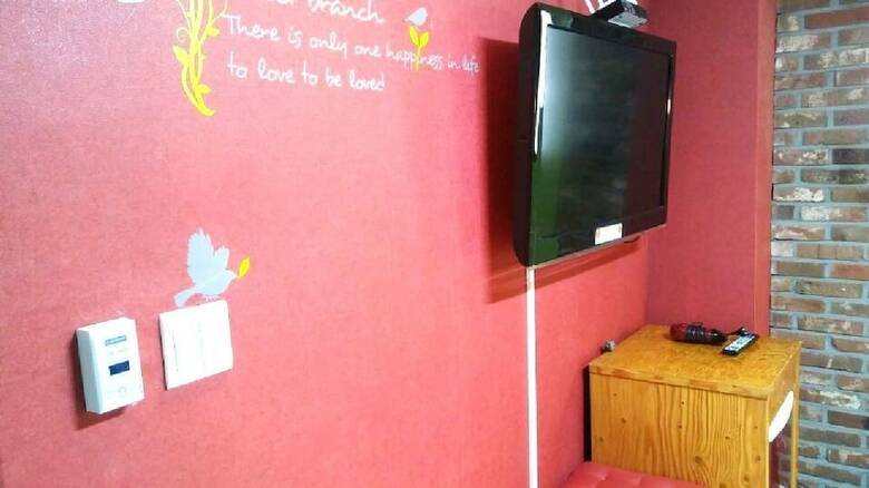 Hostal Oppahostel