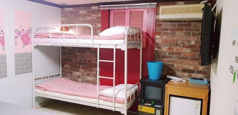 Hostal Oppahostel
