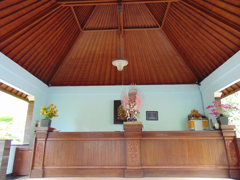 Apartamento Ayu Guna Inn
