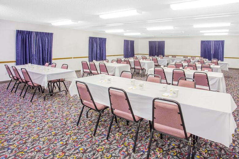 Hotel Days Inn By Wyndham Lake Village