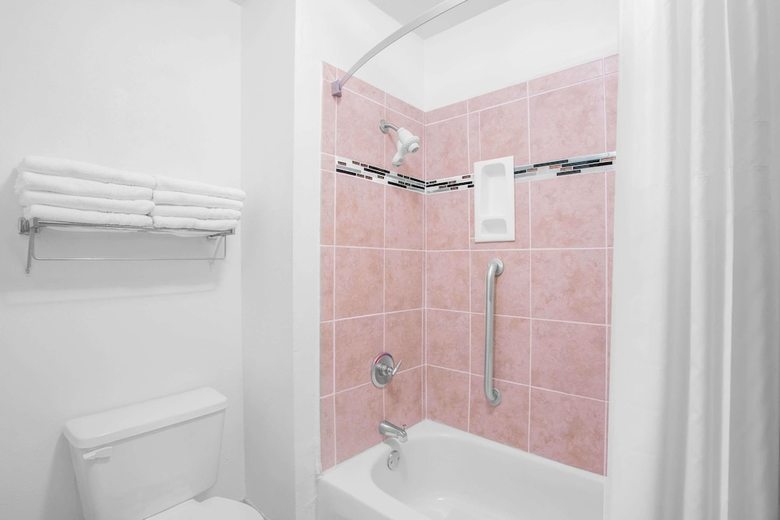 Hotel Days Inn By Wyndham Lake Village