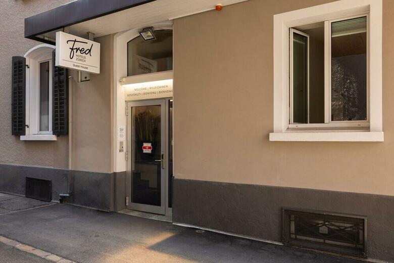 Hotel Walhalla Guesthouse