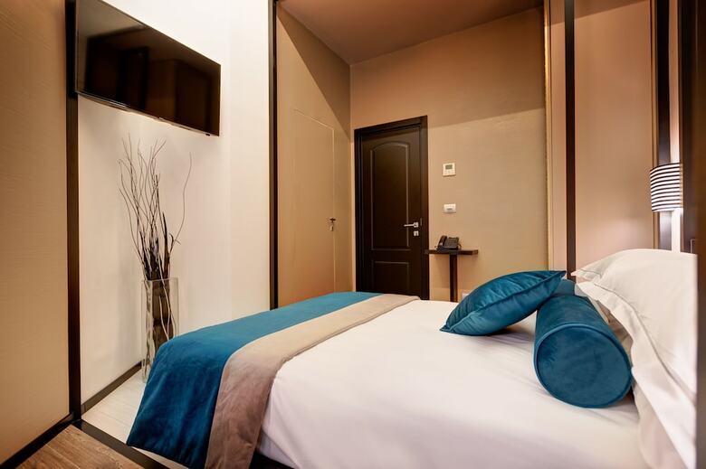 Dharma Luxury Hotel