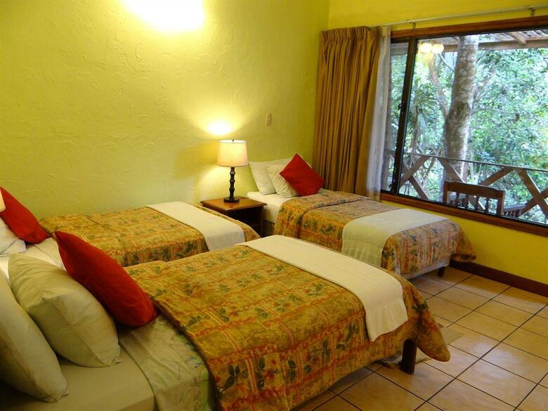 Hotel Jaguar Inn Tikal