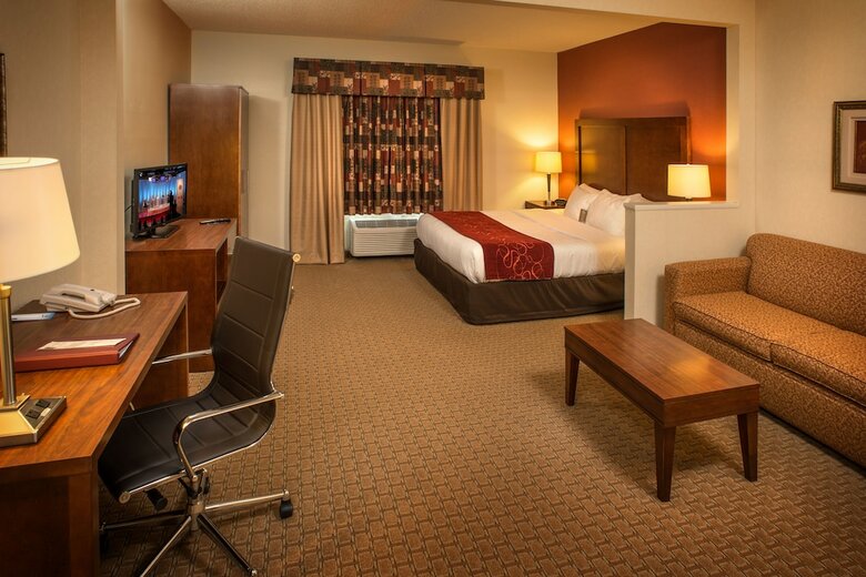 Hotel Comfort Suites Prestonsburg West