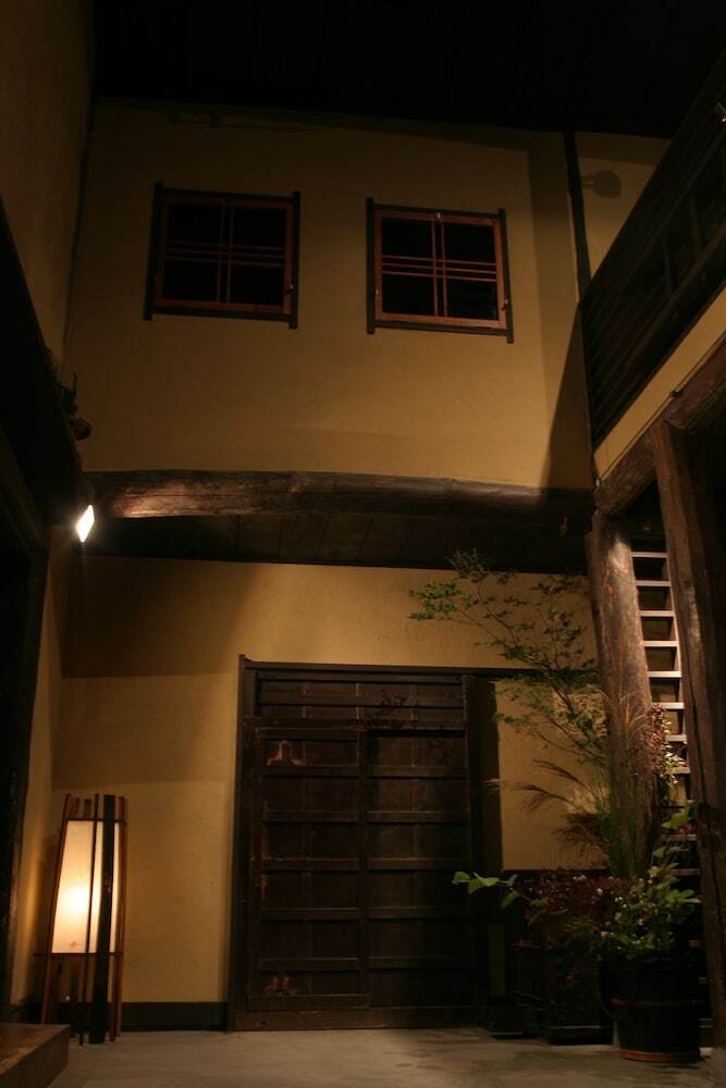 Gion-kinpyo