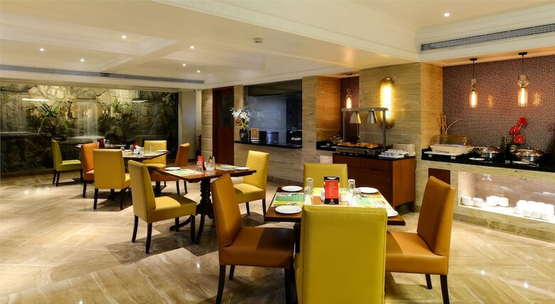 Hotel Lemon Tree Premier The Atrium, Ahmedabad