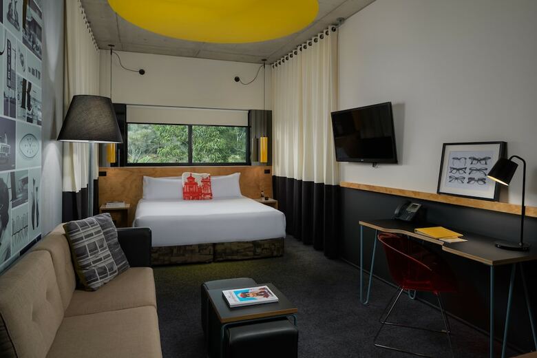 Hotel Atura Blacktown