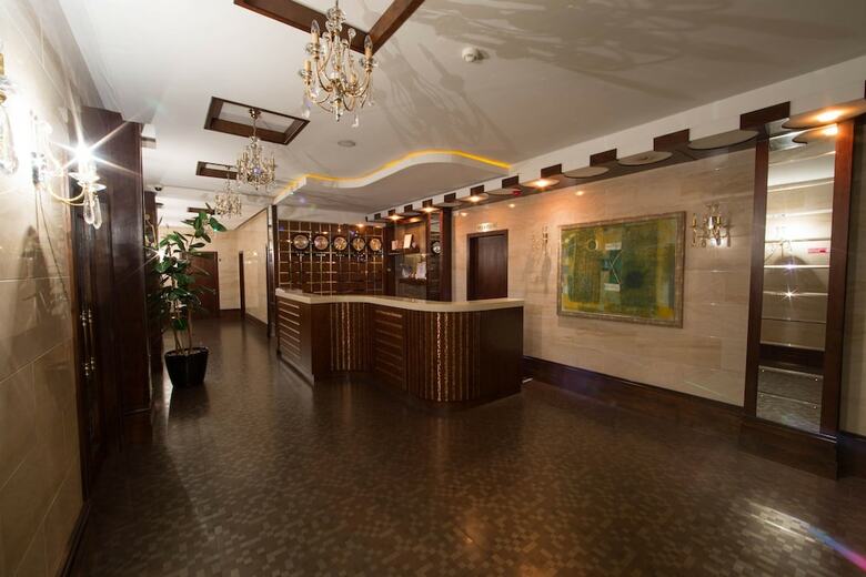 Kaspia Park Hotel