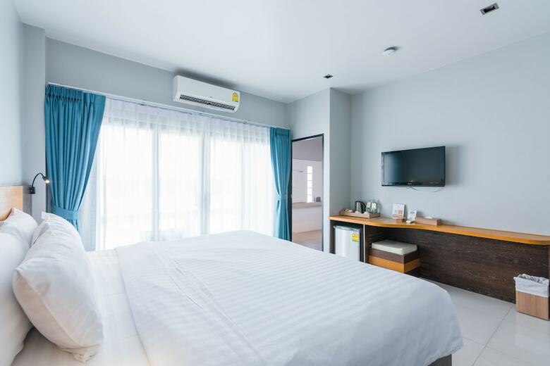 Hotel Naina Resort & Spa
