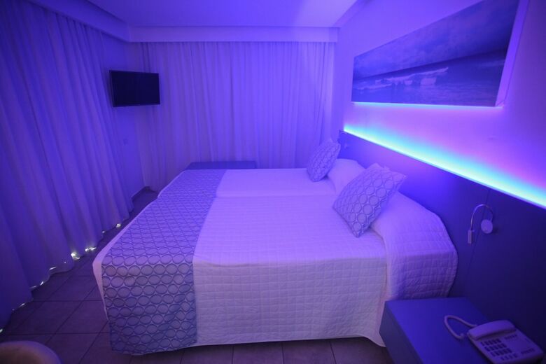 Anonymous Beach Hotel - Adults Only (16 +)