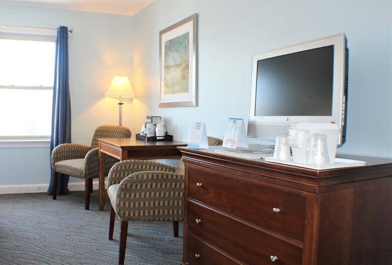 Beach Plaza Hotel