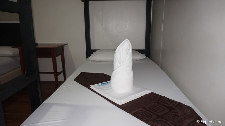 Dg Budget Hotel Naia