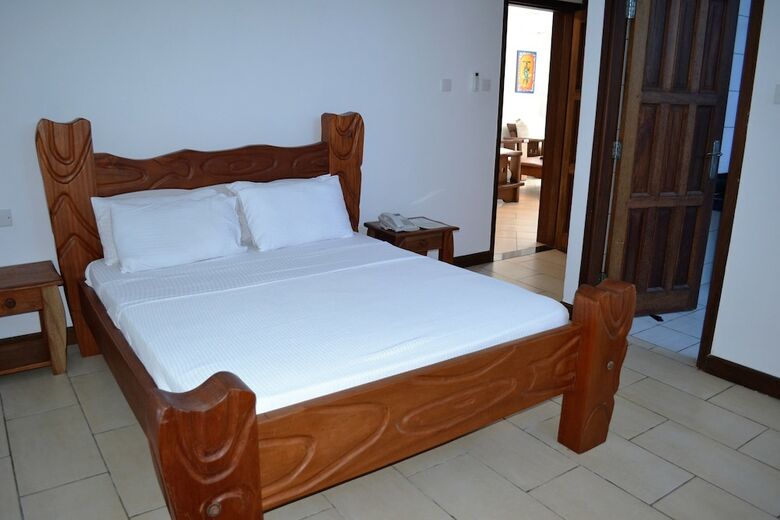 Aparthotel Cowrie Shell Beach Apartments