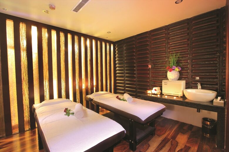 Hotel Ramada By Wyndham Alleppey