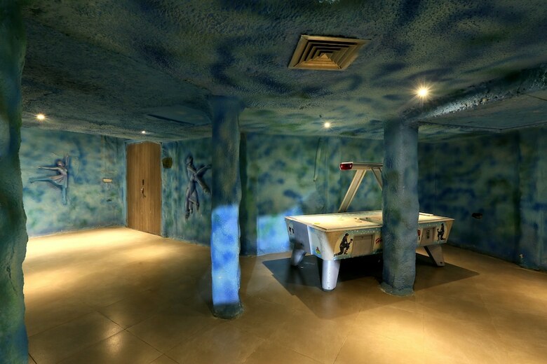 Hotel Brys Caves
