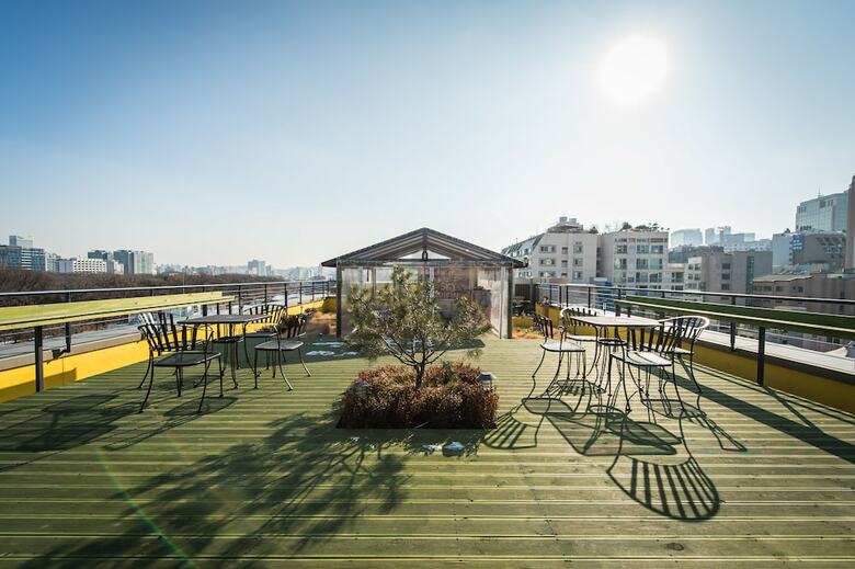 Hotel Hostel Korea 11th Changdeokgung