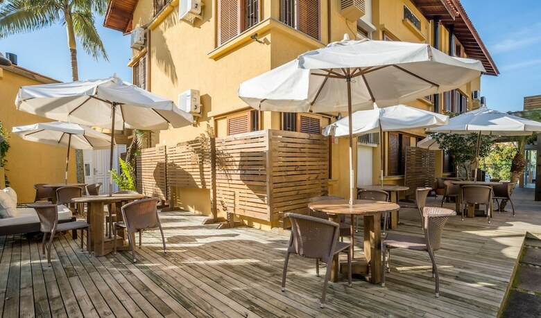 Ang� Jurer� Apart Hotel