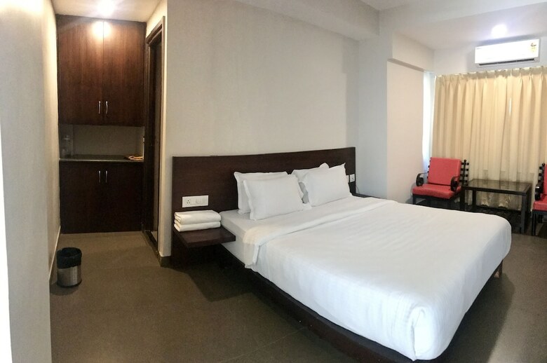 Hotel The Rivasa Resort