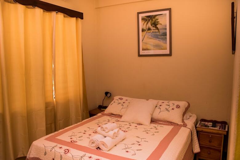 Serenade Hotel