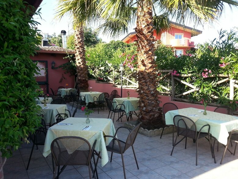 Hotel Borgo Di Santa Barbara