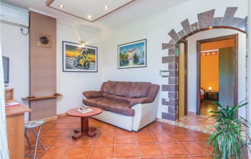 Holiday Home Gologoricki Dol 32