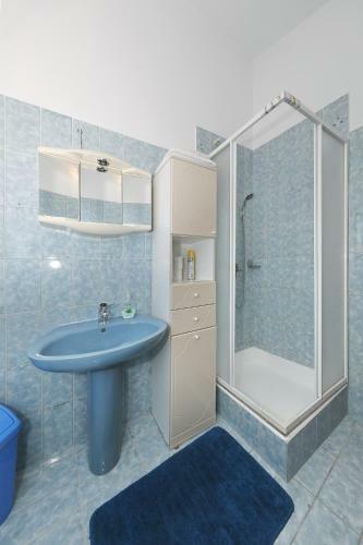 Apartments Vedrana