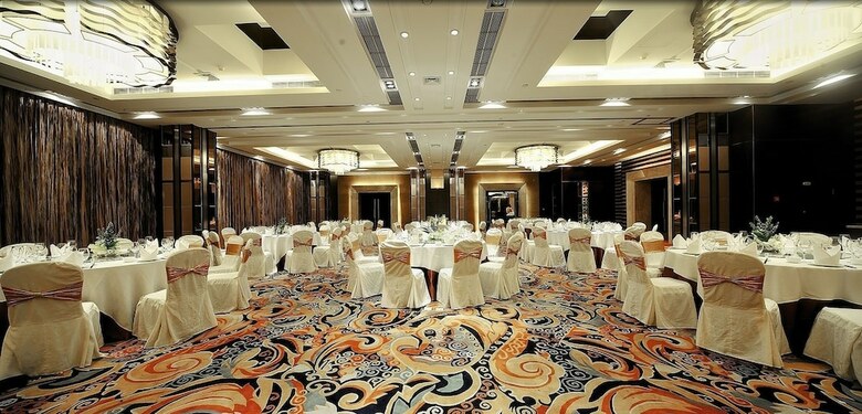 Rainbird International Hotel