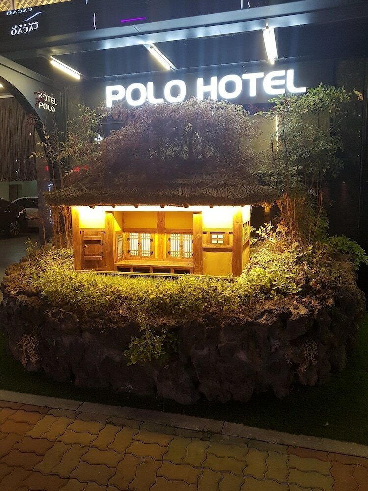 Polo Hotel