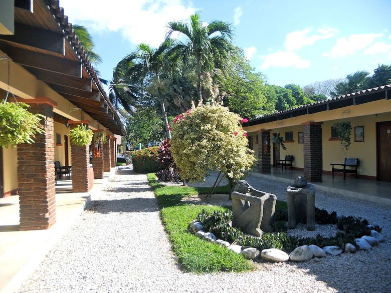Las Espuelas Hotel