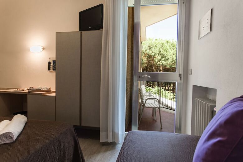 Hotel Antares