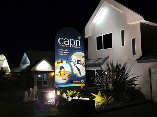 Motel Capri On Fenton