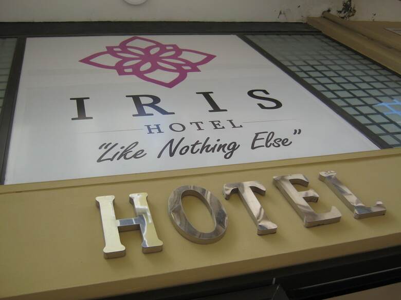 Iris Hotel