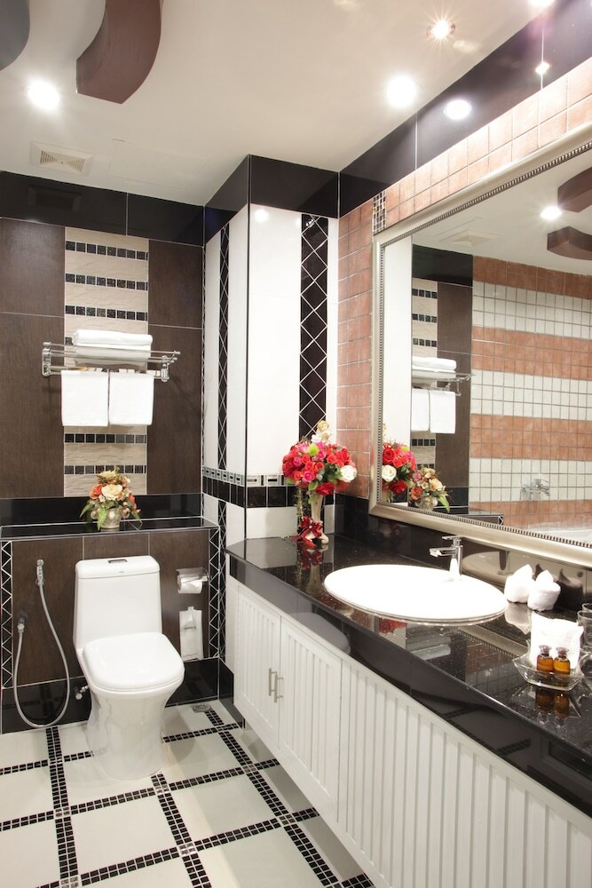 Hotel Ktk Regent Suite
