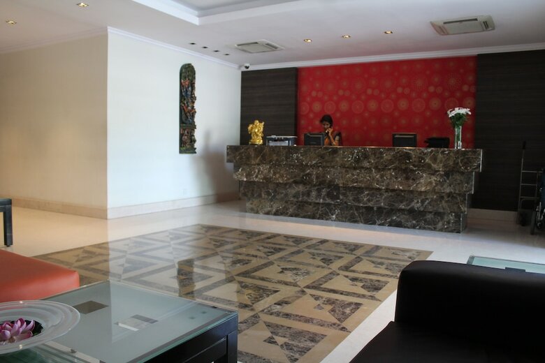 Aparthotel The Lotus - Apartment Hotel, Burkit Road
