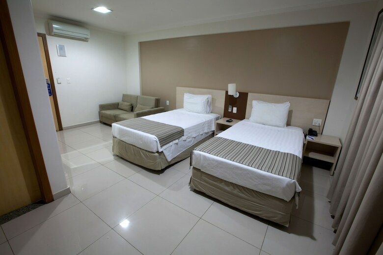 Oitis Hotel