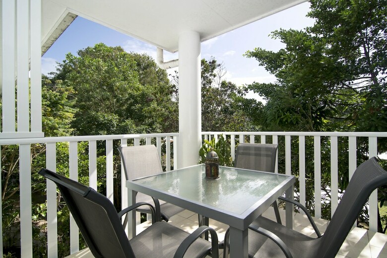 Port Douglas Outrigger Holiday Apartments